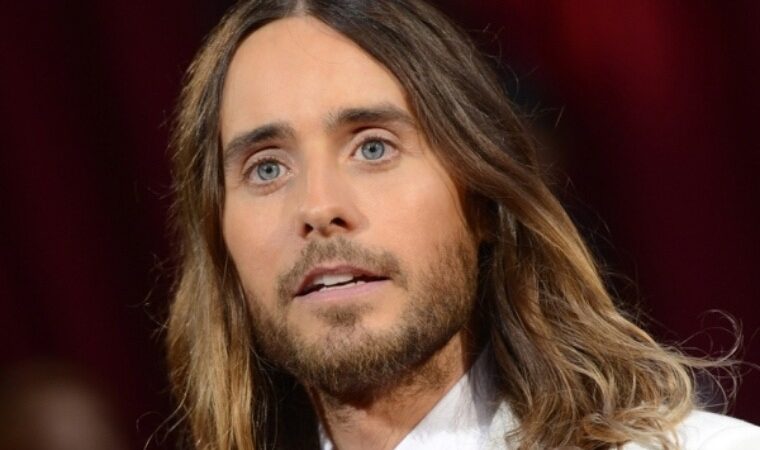 “Llevan mucho tiempo esperando”: Jared Leto ora por la libertad de Venezuela 