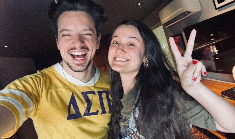 ¿Nueva música? Lasso y Joaquina comparten fotografías desde un estudio de grabación