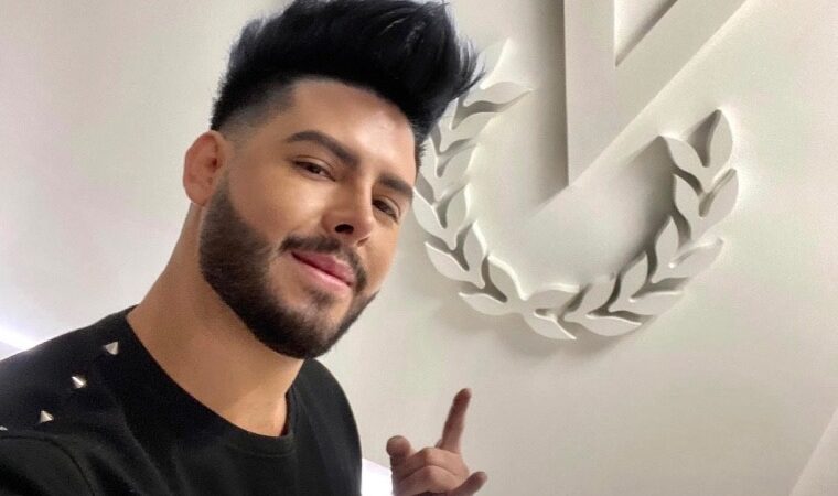 “Gracias, pero los aplausos y risas pueden esperar”: Diseñador venezolano, Hamlet Beaumont, rechaza propuesta del Miss Venezuela 