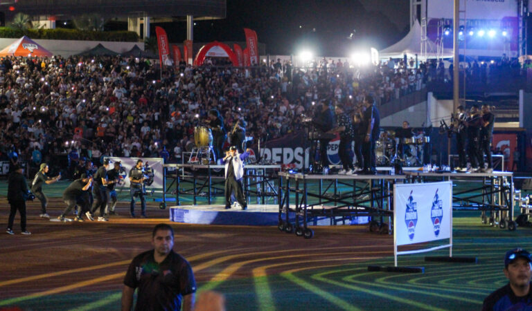 Eugenio Suárez ganó el Festival del Jonrón Pepsi y Servando y Florentino cerraron el evento con broche de oro