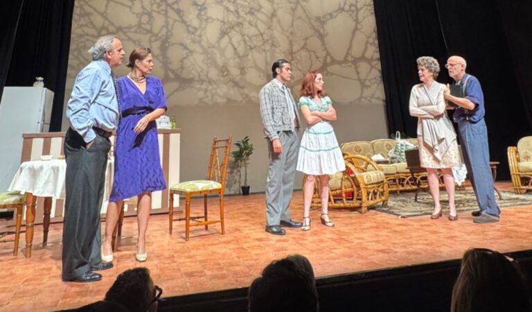 “Los Hombros de América” se despide con una función especial para estudiantes en el Teatro Trasnocho