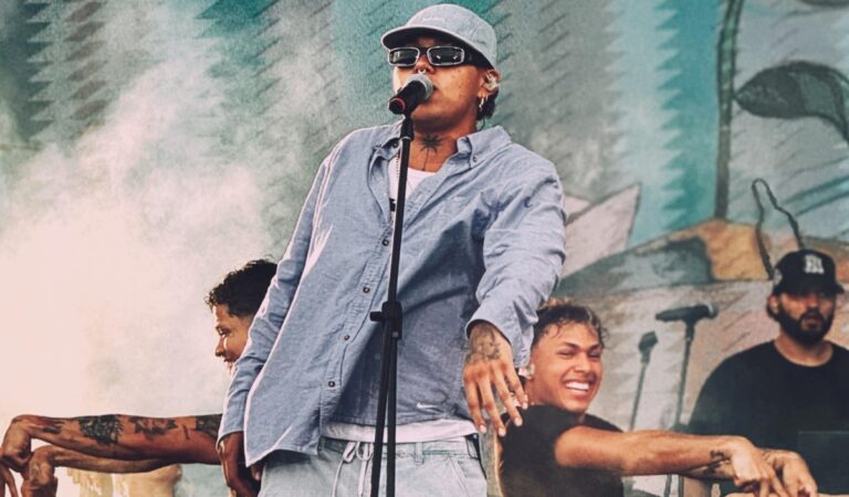 Beéle mezclará ritmos urbanos con pasión romántica en su concierto del 14 de febrero en Valencia