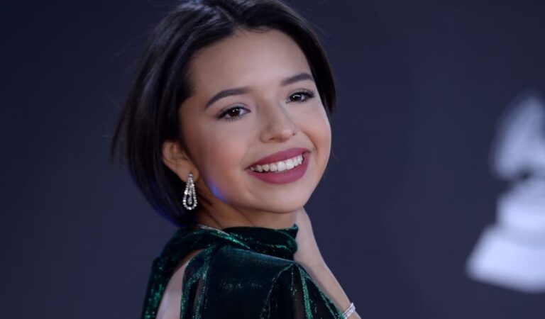 «Facturando sus desgracias»: Ángela Aguilar genera polémica al hablar de Shakira