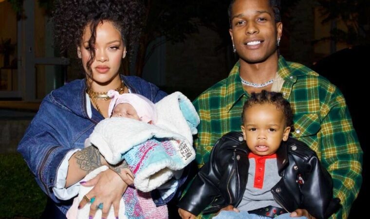 Rihanna revela su dedicación total a la maternidad: “No esperé 35 años para dejar a alguien más con mis hijos”