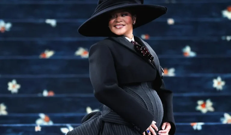 ¡Sorpresa! Rihanna deslumbra en la Met Gala 2025 al anunciar su tercer embarazo