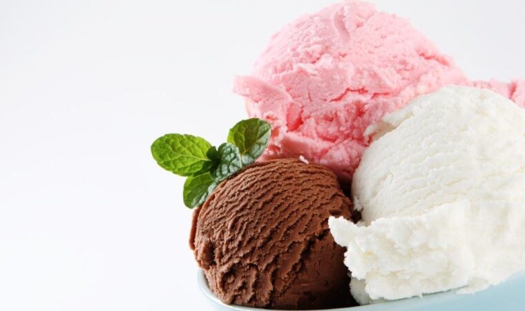 ¿Listos para compartir? Helado Napolitano Efe ahora en tamaño 830 ml