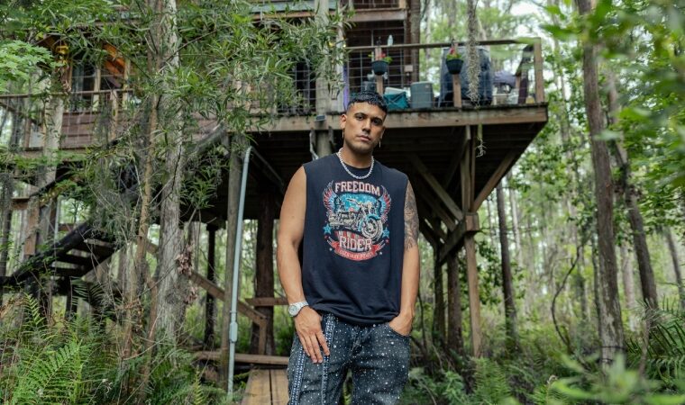 «No Quiero Extrañarte»: la nueva salsa de Moa Rivera que honra la fuerza de la mujer