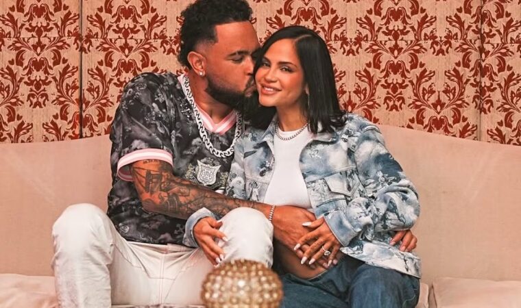 Natti Natasha confirma su segundo embarazo y pospone gira para 2026