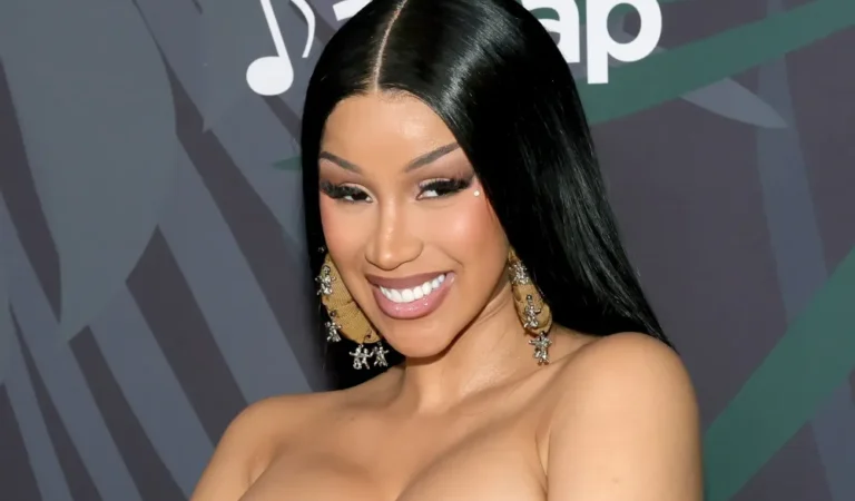 Cardi B enfrenta demanda por lanzar micrófono a fan durante concierto en Las Vegas