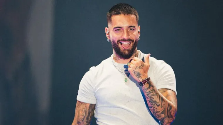 Maluma detiene concierto para llamar la atención a una fan que llevó a su bebé de un año