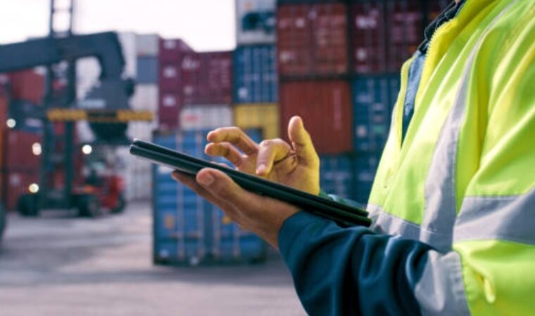 Tormentas solares y riesgos para el GPS en la logística moderna