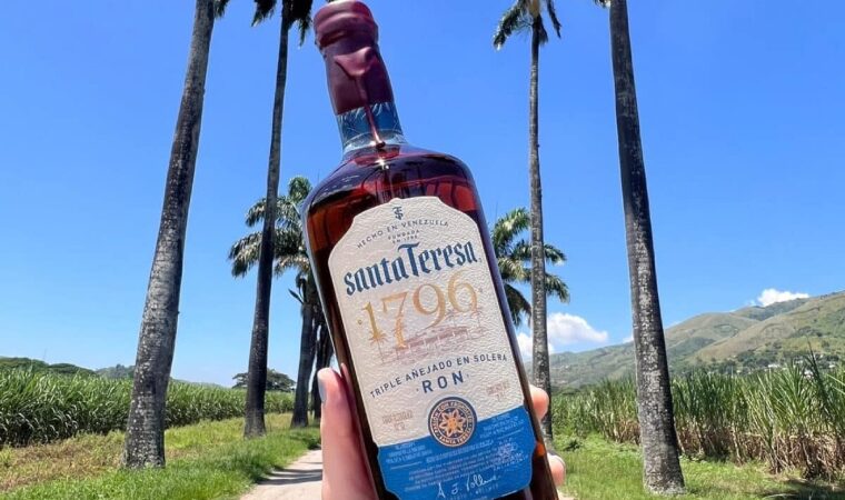 Santa Teresa 1796 alcanza su medalla de oro número 100 y revalida su liderazgo global en el ron premium
