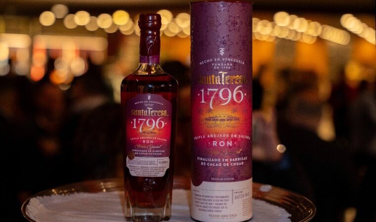 Santa Teresa 1796 fusiona cacao de Chuao y estreno de Mamma Mia! en una noche histórica