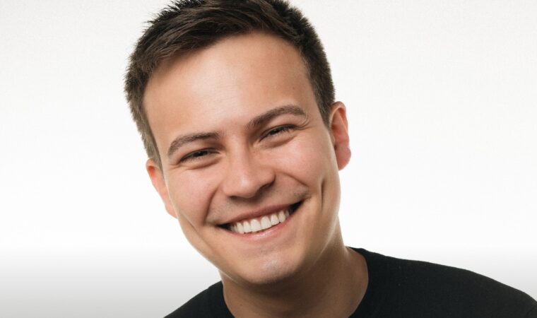 ZANDÚ, primer artista venezolano y latino emergente en Latino Alumni Conference de Harvard 2025