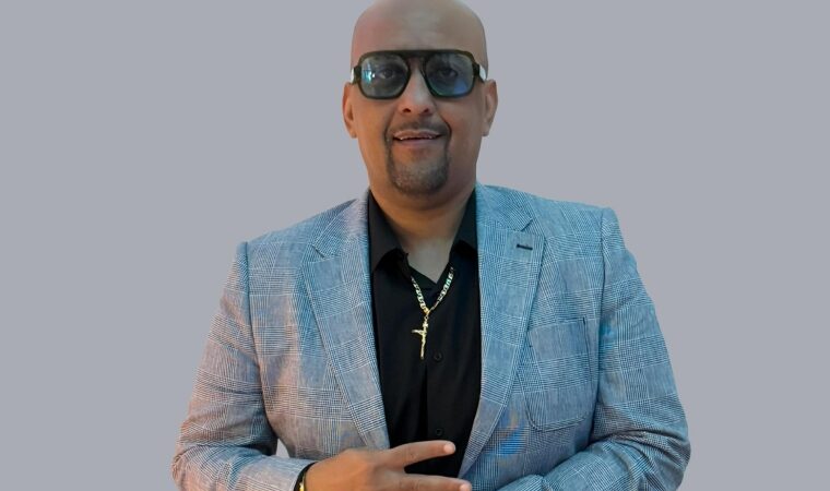 Luis Astudillo: productor venezolano apunta a conquista global del entretenimiento en 2026