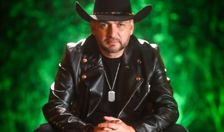 Autenticidad llanera en Premio Lo Nuestro 2026: Rommel Rodríguez representó a Venezuela