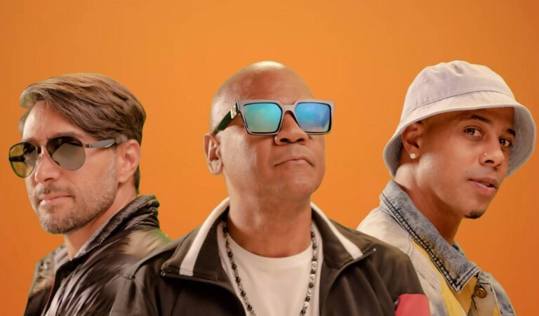 Proyecto Uno llega con su merengue-house para revolucionar “La Clave” junto a Bajo el Árbol Proyecto Uno llega con su merengue-house para revolucionar “La Clave” junto a Bajo el Árbol