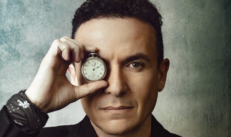 Fonseca lanza “Antes que el tiempo se vaya”, un álbum íntimo que honra sus raíces y su evolución artística