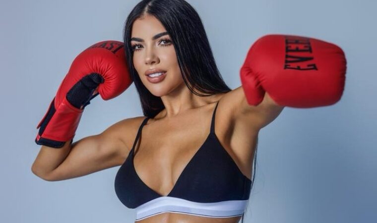 Sport Magazine estrena su edición 38 con Ángela Zambrano en portada