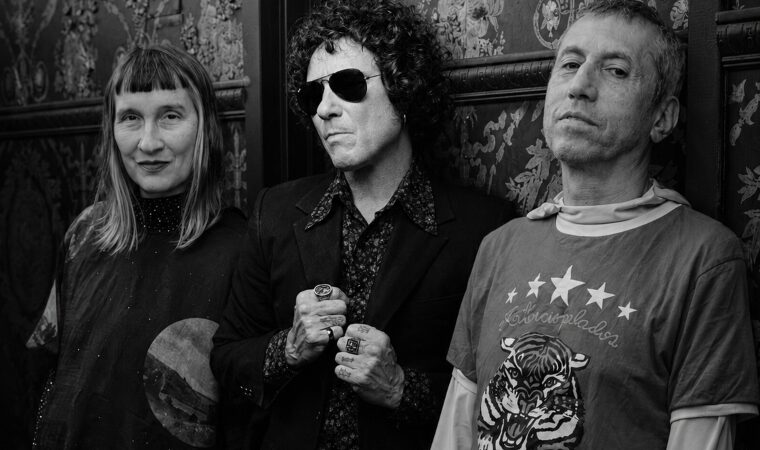 Aterciopelados llegó a Caracas y revive “Te Juro Que No” junto a Enrique Bunbury en plena celebración de “La Pipa de la Paz”