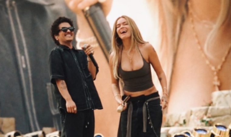 ¿Qué hay entre Karol G y Bruno Mars? Las fotos y el video que dispararon los rumores de romance