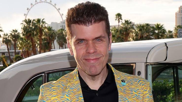 Perez Hilton es llevado al hospital tras un perturbador en vivo en TikTok