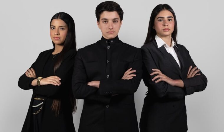 Tres jóvenes carabobeños hacen historia y representan a Venezuela por primera vez en el Mundial de Debate Escolar en Kenia