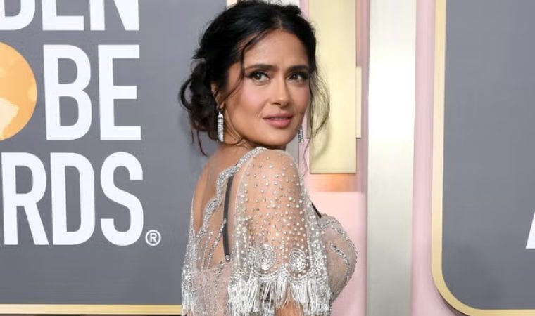 A los 60, Salma Hayek reveló cuál es su verdadero secreto de belleza [y no tiene nada que ver con cremas]