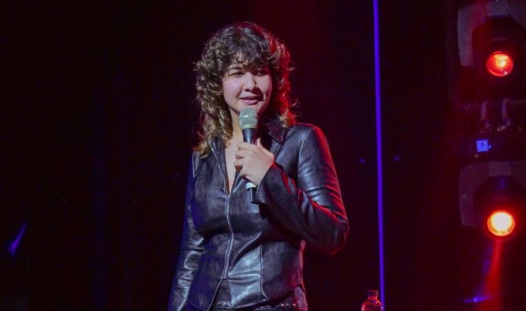 Neisser anuncia gira nacional de stand-up: seis ciudades venezolanas en noviembre