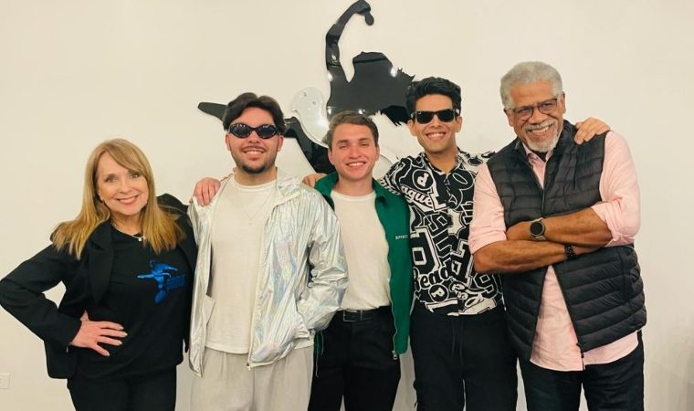 “The Gibb Experience” llega por primera vez a Venezuela con la dirección musical de Frank Quintero